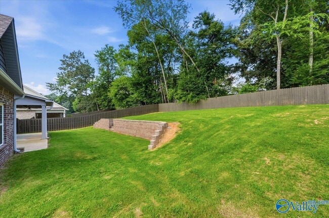 Building Photo - 212 Somerdale Ln