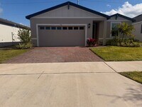 Building Photo - Stunning Eden Hills Home