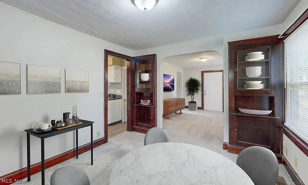 Built-In Features throughout the house - 411 Lindenwood Ave
