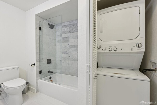 Building Photo - 8300 Oceanview Terrace