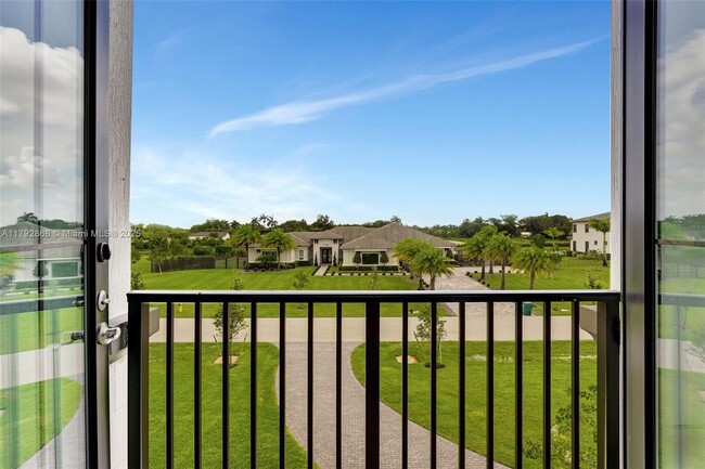 Building Photo - 17130 Magnolia Estates Dr