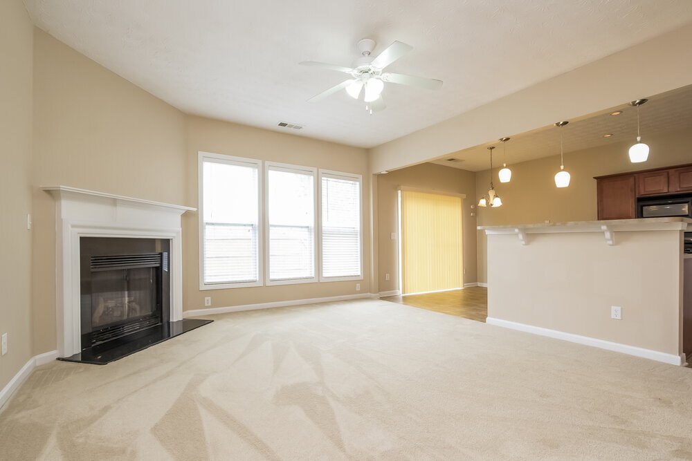 Building Photo - 900 Gardenia Curve