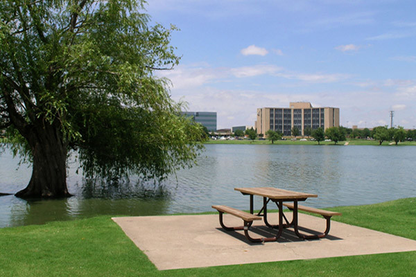 Building Photo - Lakeshore at Maxey Park