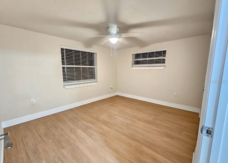 Building Photo - 8730 Sabal Way