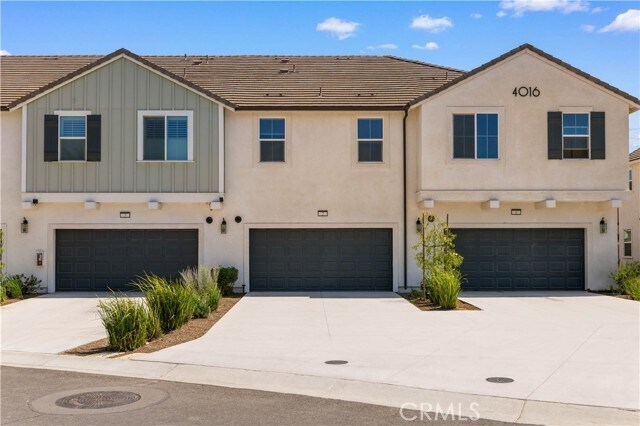 Building Photo - 4016 E Peony Paseo