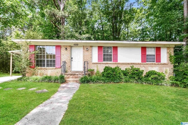 Primary Photo - 1032 Sandy Brook Cir