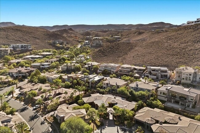 Building Photo - 514 Mandalay Ct