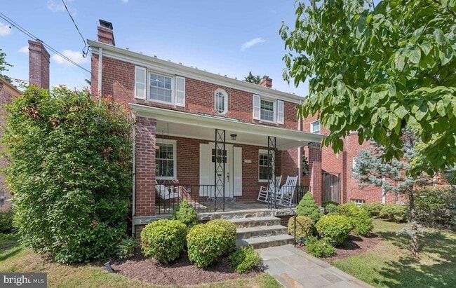 Building Photo - 4413 Butterworth Pl NW