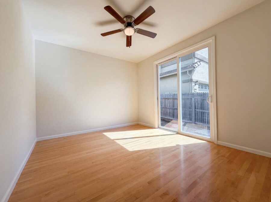 Building Photo - 400 Caravaggio Cir