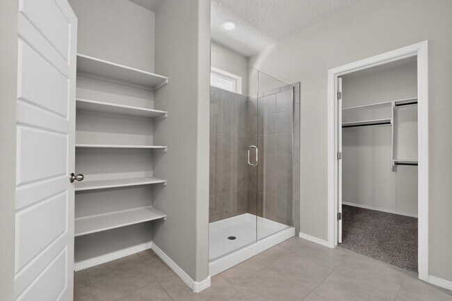 Building Photo - 4847 Mount Salas St NE