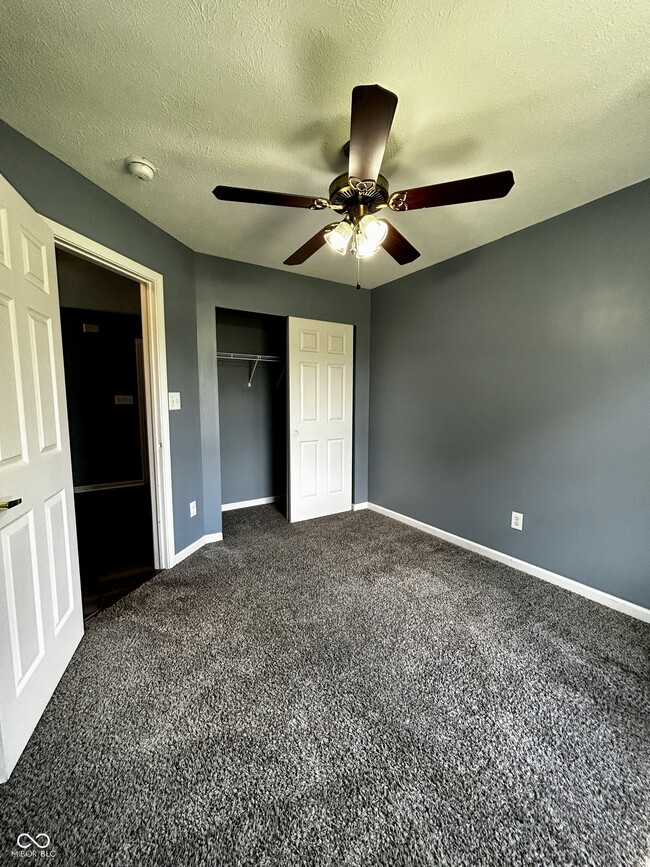 Building Photo - 4204 Sycamore Ct