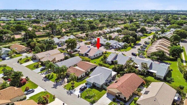 Building Photo - 2363 NW 13th Ct