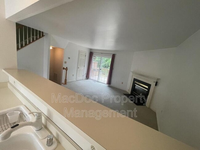 Building Photo - 11303 Kings Crest Ct