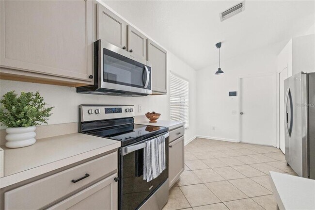 Building Photo - 13102 Early Run Ln