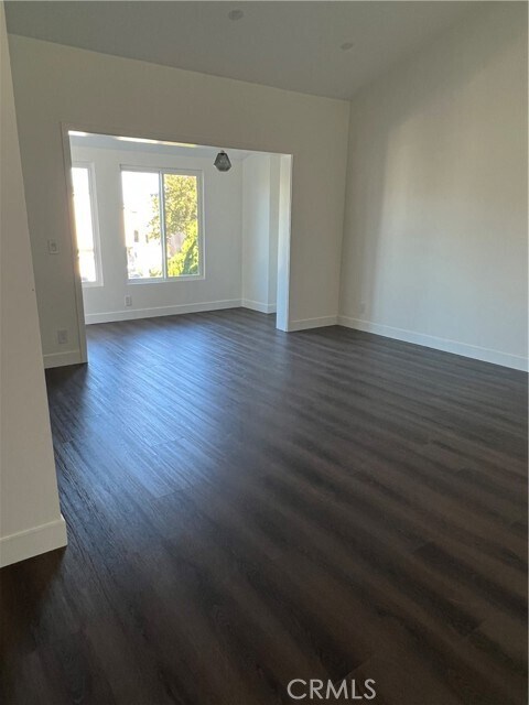 Building Photo - 2936 Briarwood Dr
