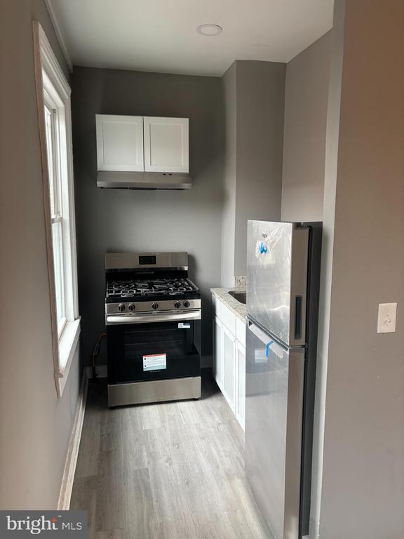 Building Photo - 2124 Maryland Ave