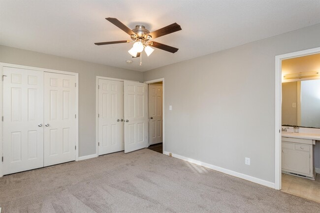 Building Photo - 332 Whitehall Dr