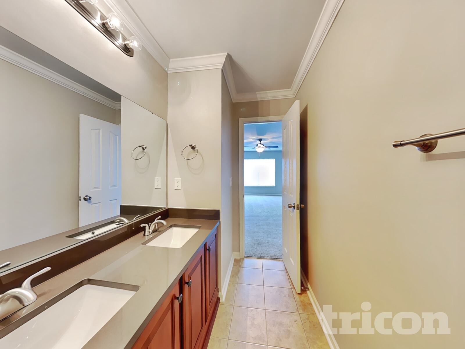 Building Photo - 1200 Ballina Way