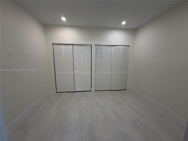 Building Photo - 10191 SW 203rd Terrace