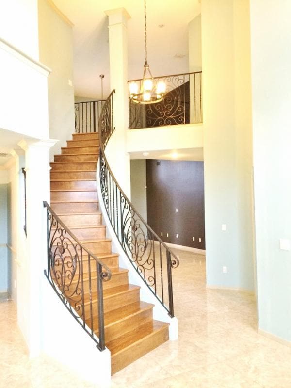 Building Photo - 8055 Glitter Ct