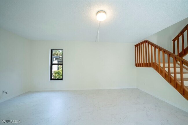 Building Photo - 17455 Overhill Dr