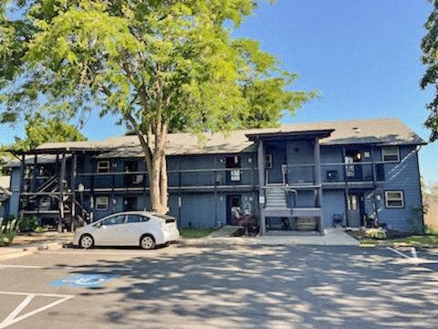 Building Photo - Norsemen Village