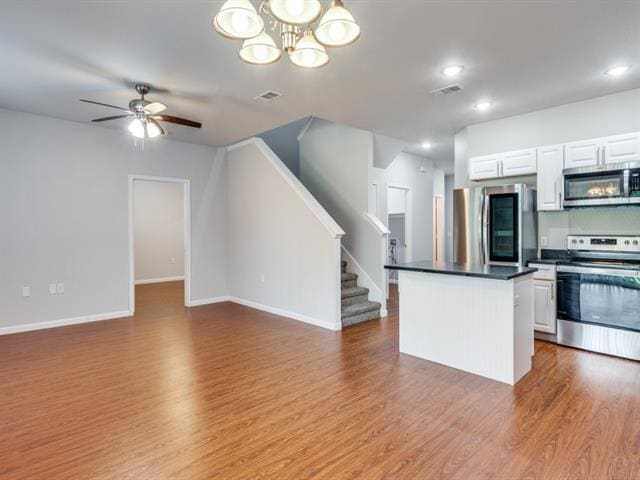 Building Photo - 751 Pipeline Ct