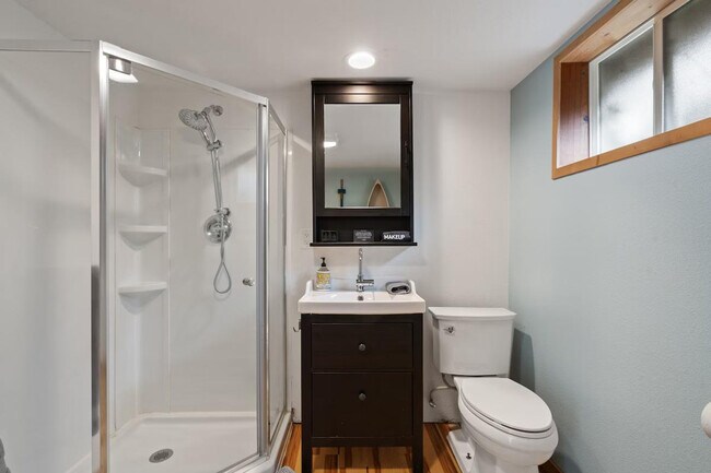 Building Photo - 11582 Washougal River Rd