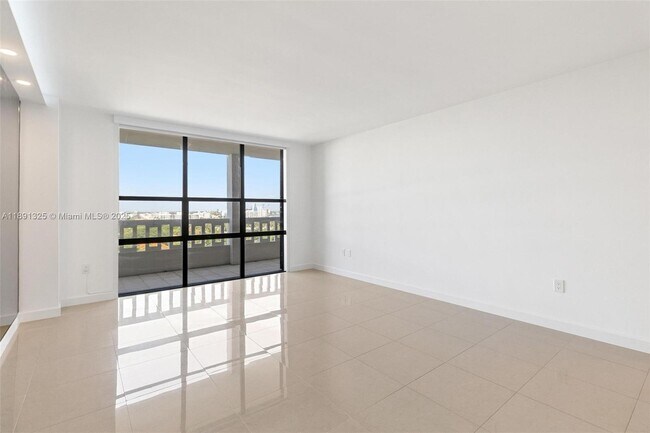 Building Photo - 9801 Collins Ave