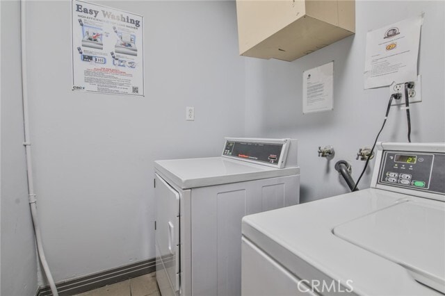 Building Photo - 108 W 2nd St