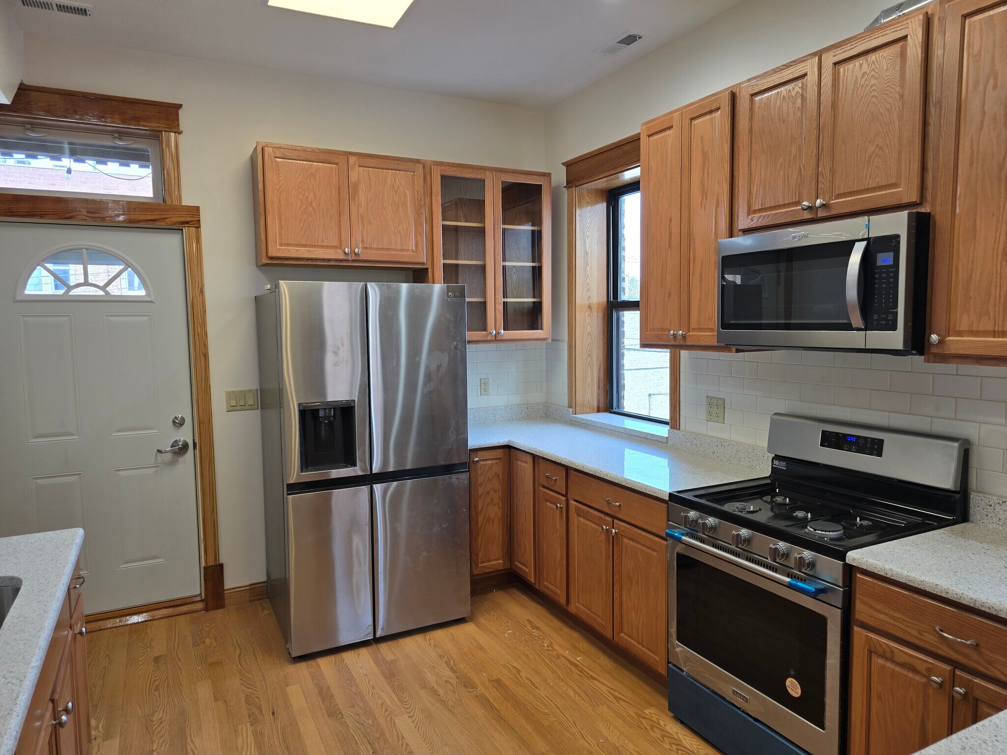 Kitchen & SS appliances - 1204 N Kedzie Ave