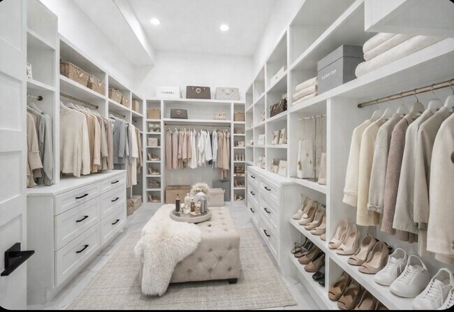 Building Photo - 75 Wick Willow Rd