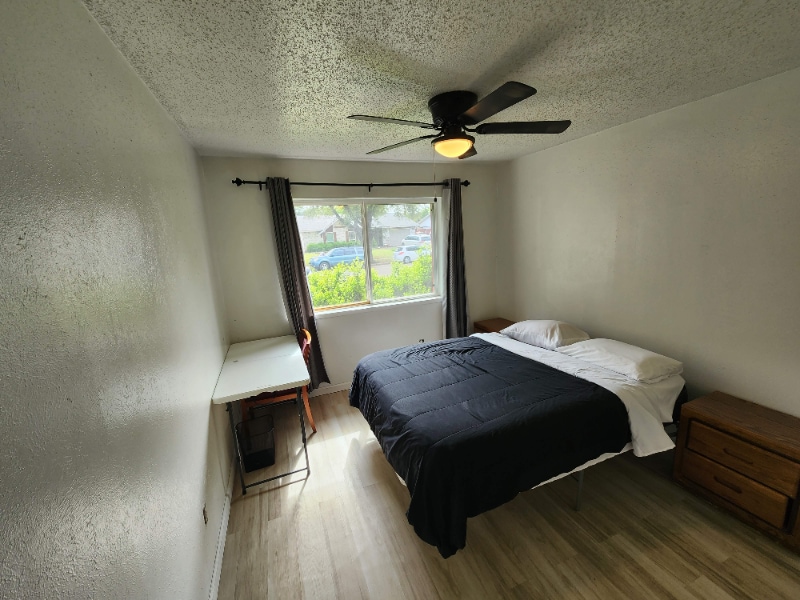 Building Photo - 1533 Bosque Dr