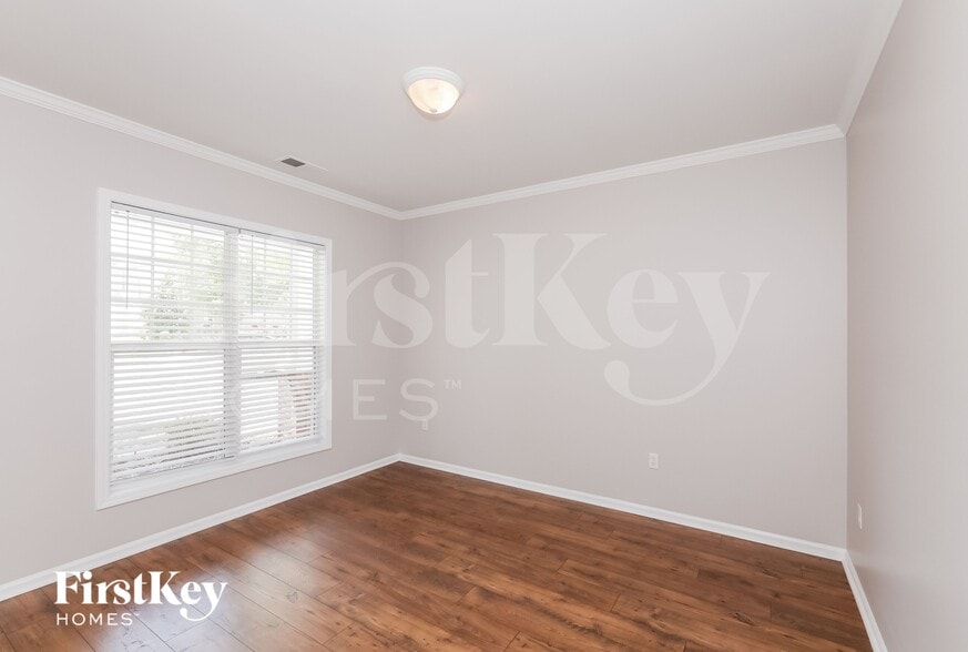Building Photo - 3000 Semmes Ln