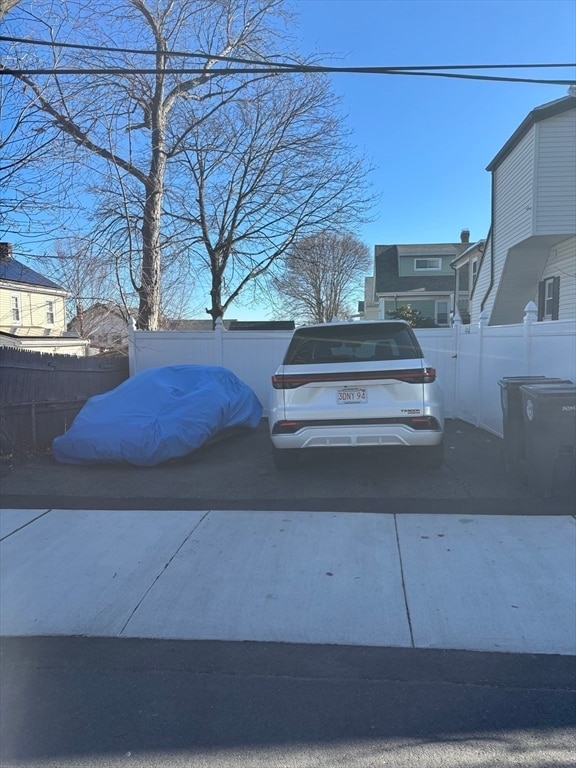 Building Photo - 31 Garland St