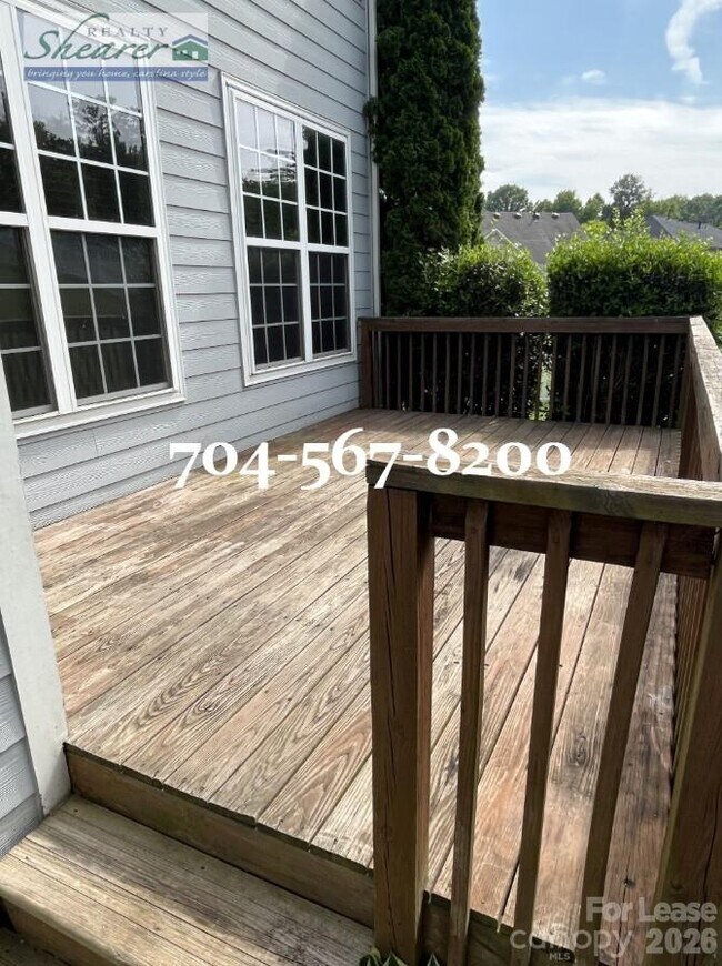 Building Photo - 8531 Camberly Rd