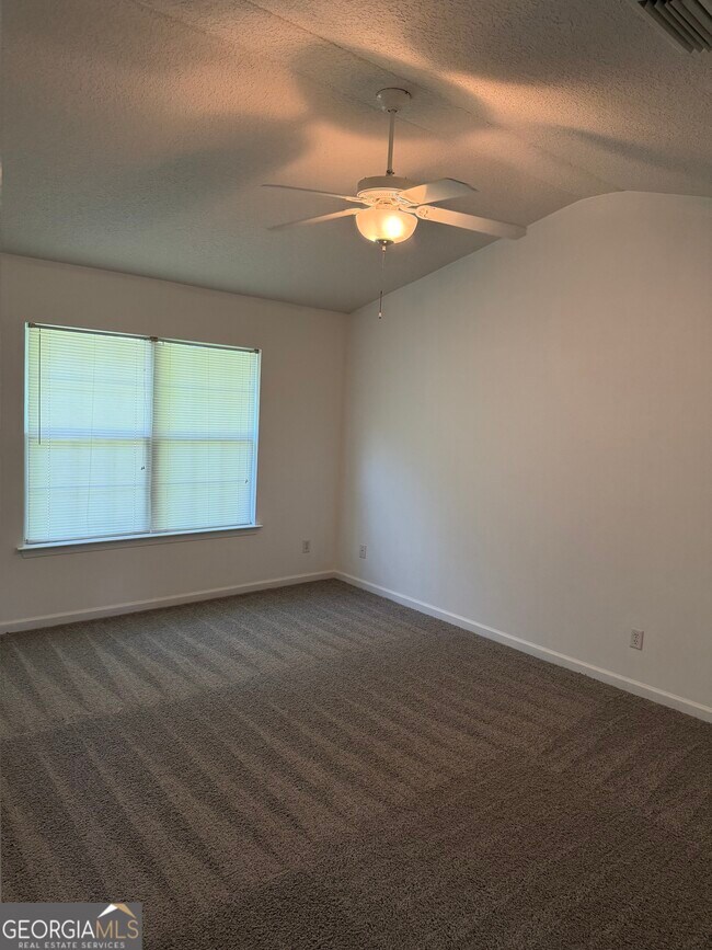 Building Photo - 244 Merriwood Cir