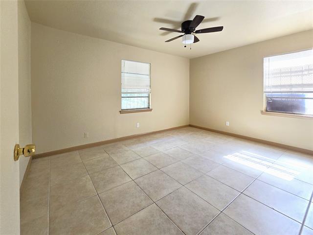 Building Photo - 8224 Campanella Dr