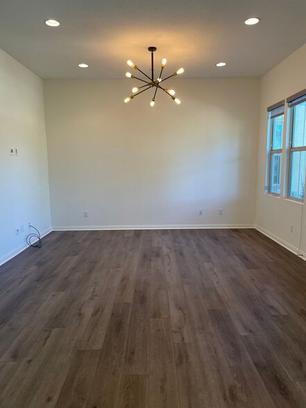 Building Photo - 58 Promesa Ave