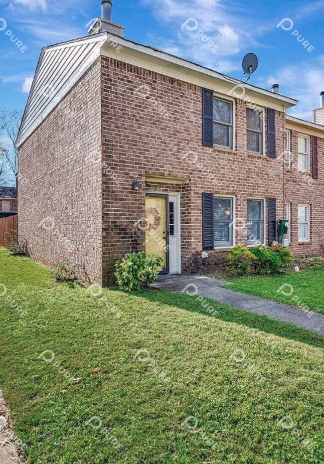 Primary Photo - 11568 Jade Ln SE