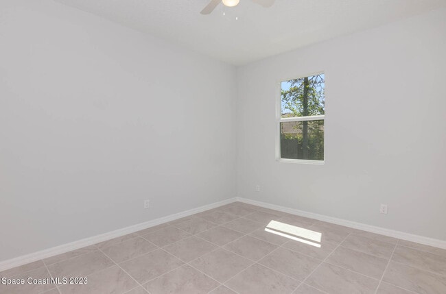 Building Photo - 1808 Pirate Ave SE