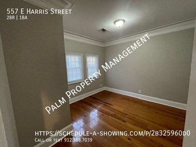 Building Photo - 557 E Harris St