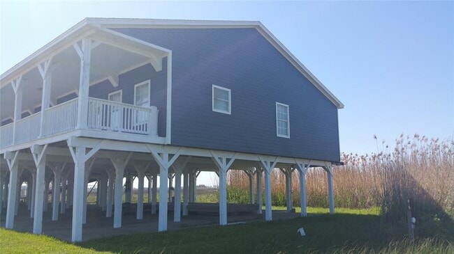 Building Photo - 1015 Bluewater Hwy