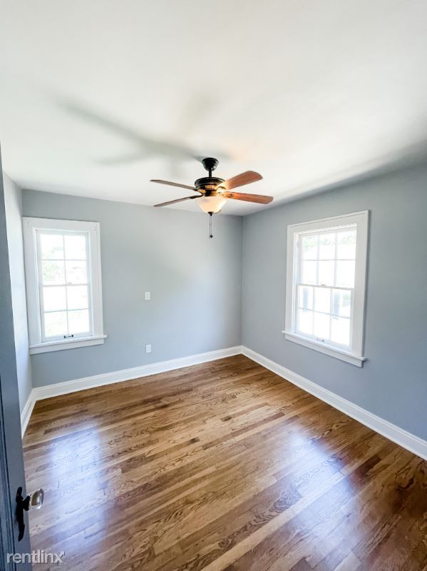Building Photo - 3 br, 1.5 bath House - 515 Angenette Ave