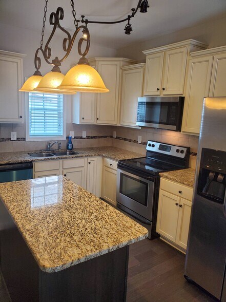 Kitchen view 1 - 101 Scuppernong Way