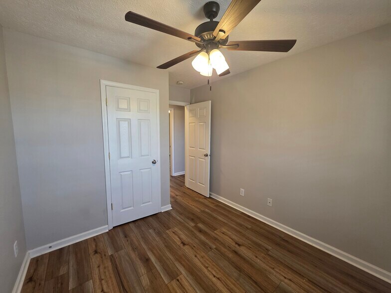 Building Photo - 2746 Applemill Ct