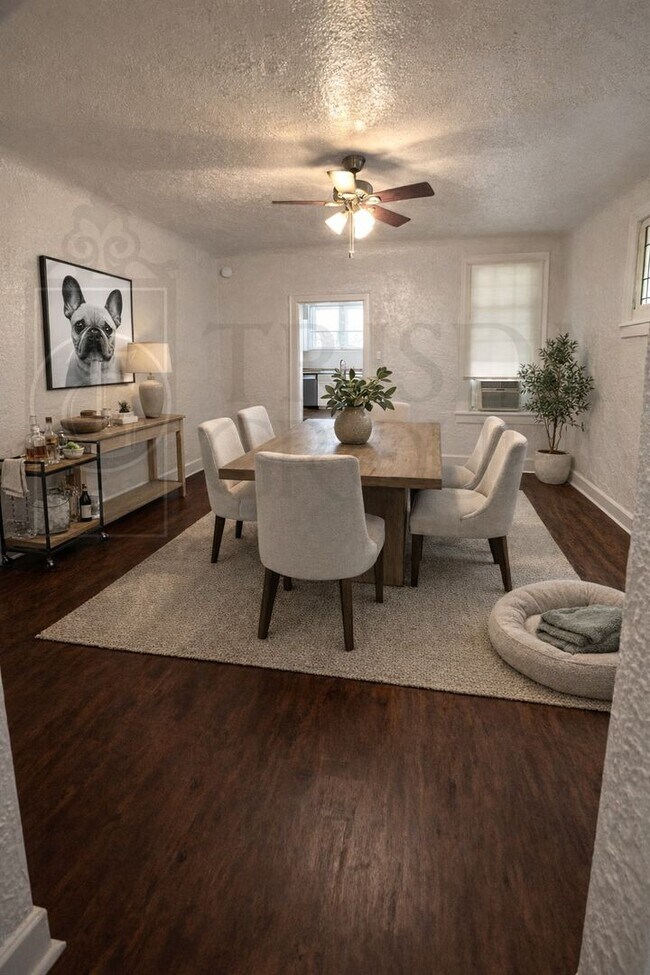 Building Photo - Avail Avail Aug 1st: A GEM in Dormont!  Spacious 3BR Twin Home, Parking, Charm, Walkability, Outd...
