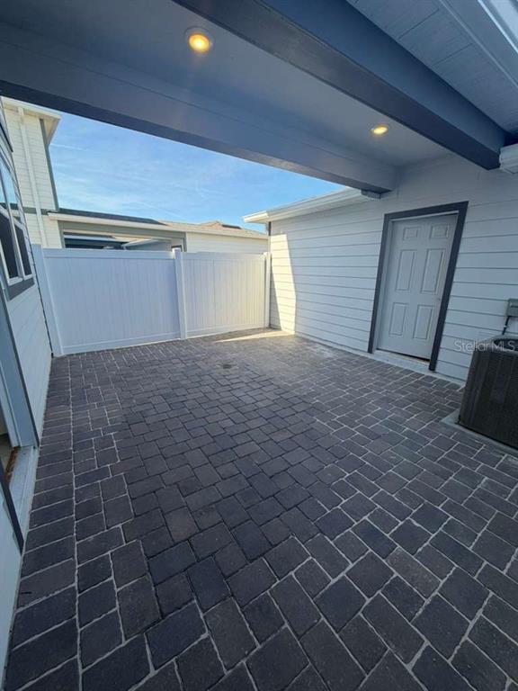 Building Photo - 4617 ORCHARD VIEW Aly