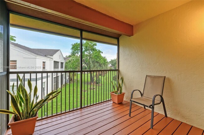 Building Photo - 2511 NW 56th Ave