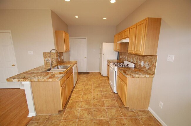 Building Photo - 11815 Chetman Dr